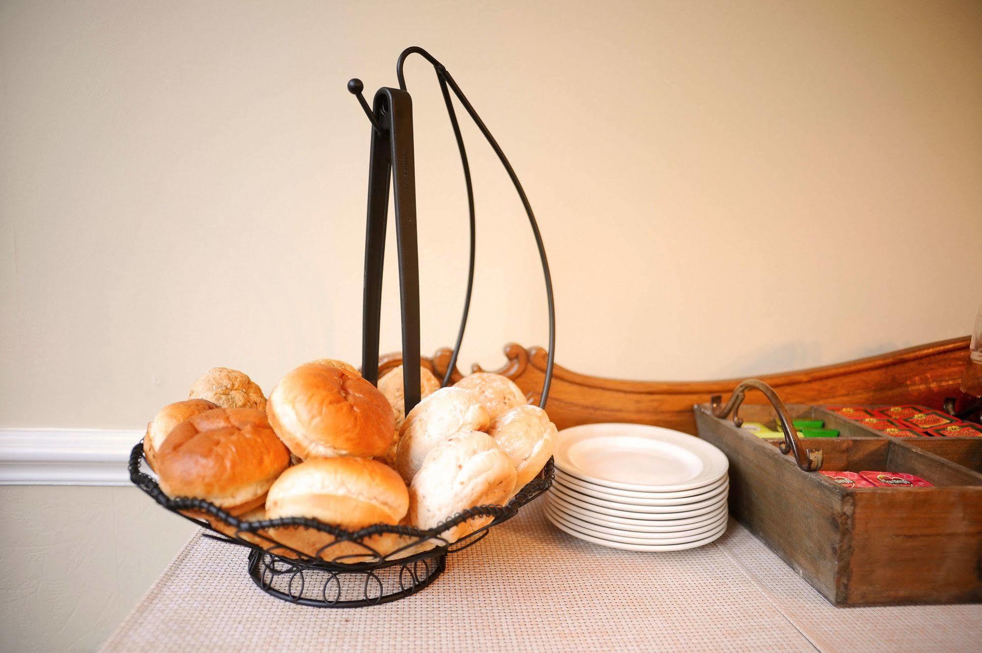 Chestnuts Guest House (Adults Only) ويندرمير المظهر الخارجي الصورة