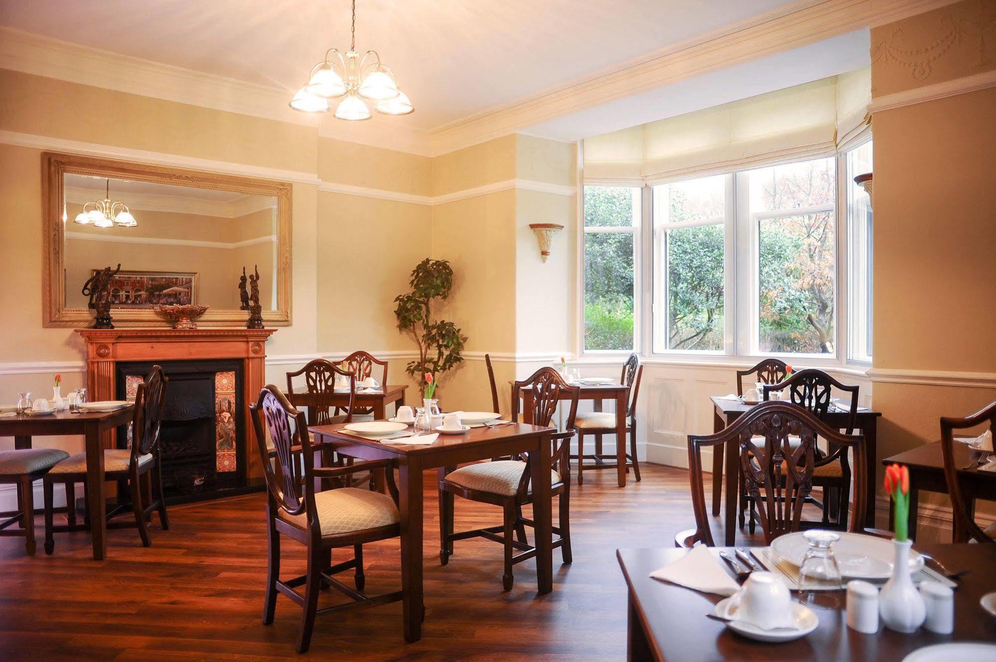 Chestnuts Guest House (Adults Only) ويندرمير المظهر الخارجي الصورة